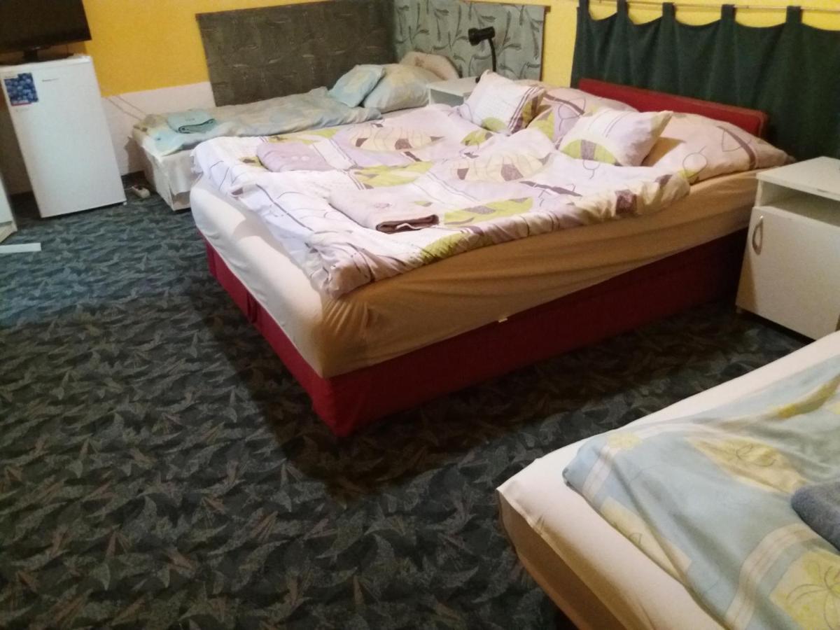 Lillafuered Kapuja Hotel Miskolc Eksteriør billede